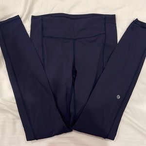 lululemon leggings size 4, navy color (with pockets)